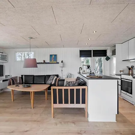 Ha210-hals-spaettevej-5 Ferienhaus *