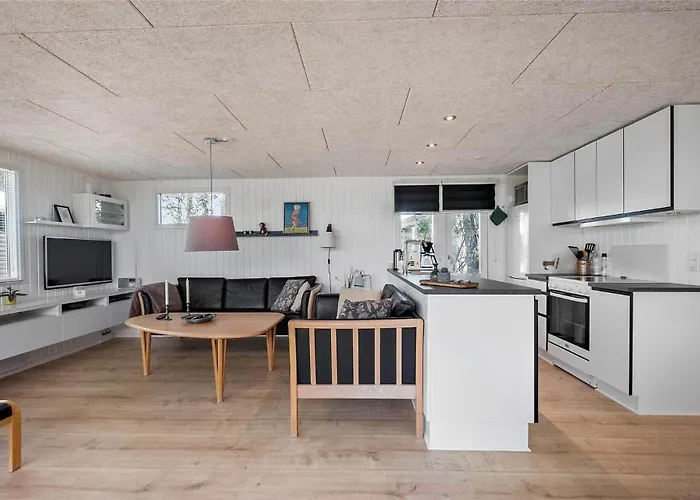 Ha210-hals-spaettevej-5 Ferienhaus *